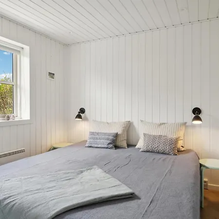 別荘 2 Bedroom Awesome In